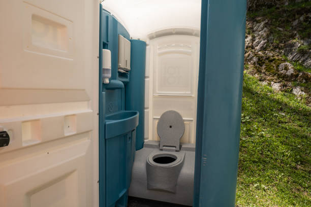 Portable bathroom rental in La Crosse, WI