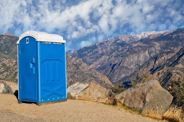Best Porta potty rental near me  in La Crosse, WI